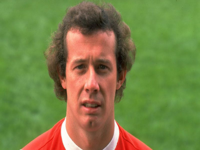 Liam Brady luôn như một phù thủy ở trên sân